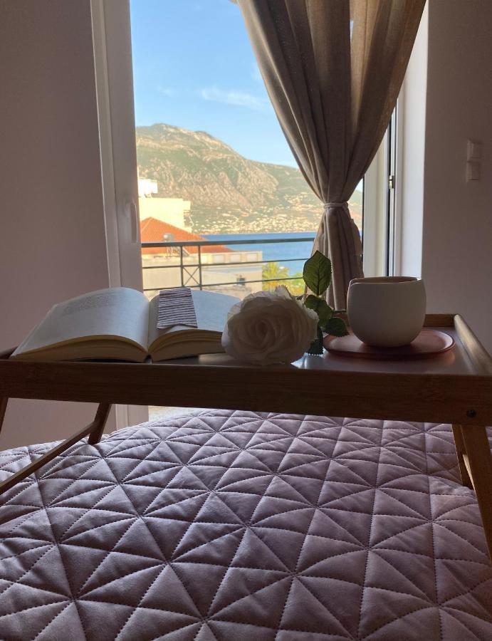 Apartamento Messéiad Kalamata Exterior foto