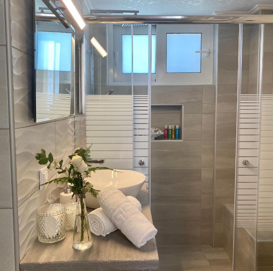 Apartamento Messéiad Kalamata Exterior foto